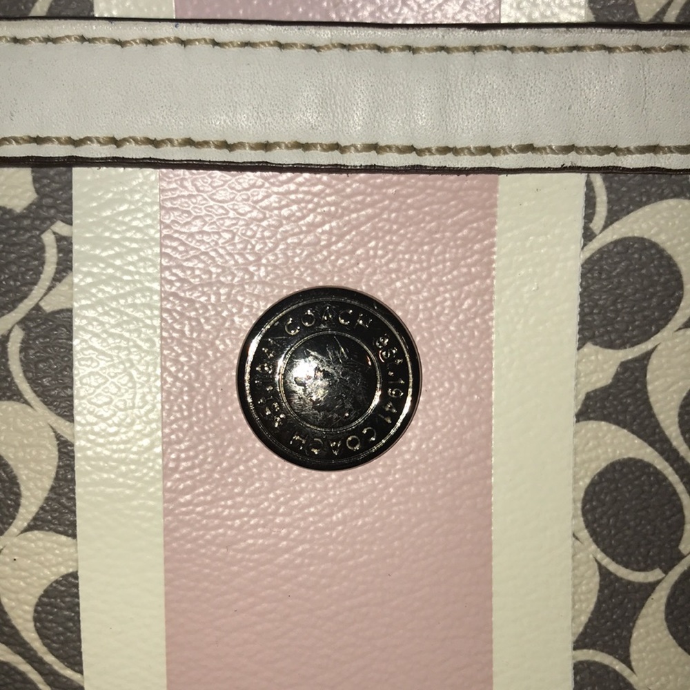 Coach Signature Mini Tote - Picture 3 of 10